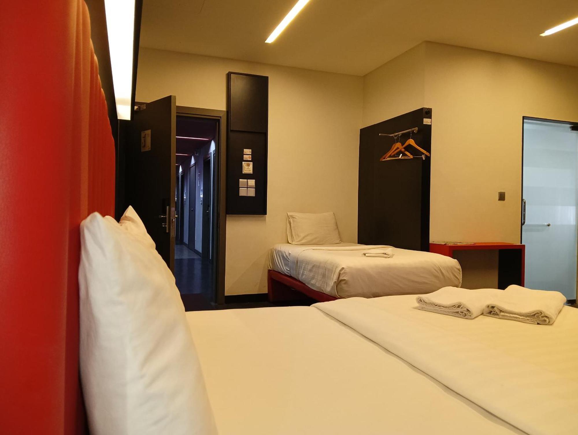 Hotel Pi Ipoh Esterno foto