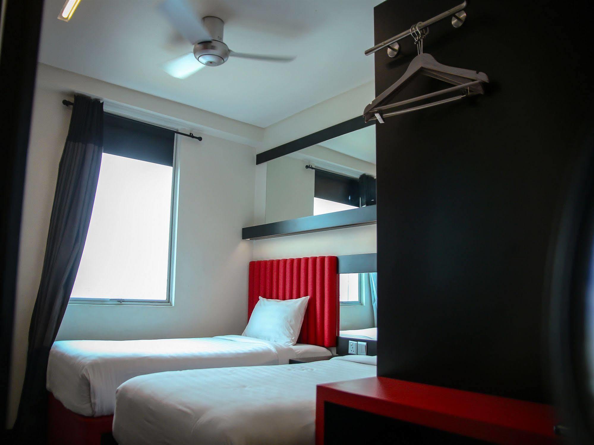 Hotel Pi Ipoh Esterno foto