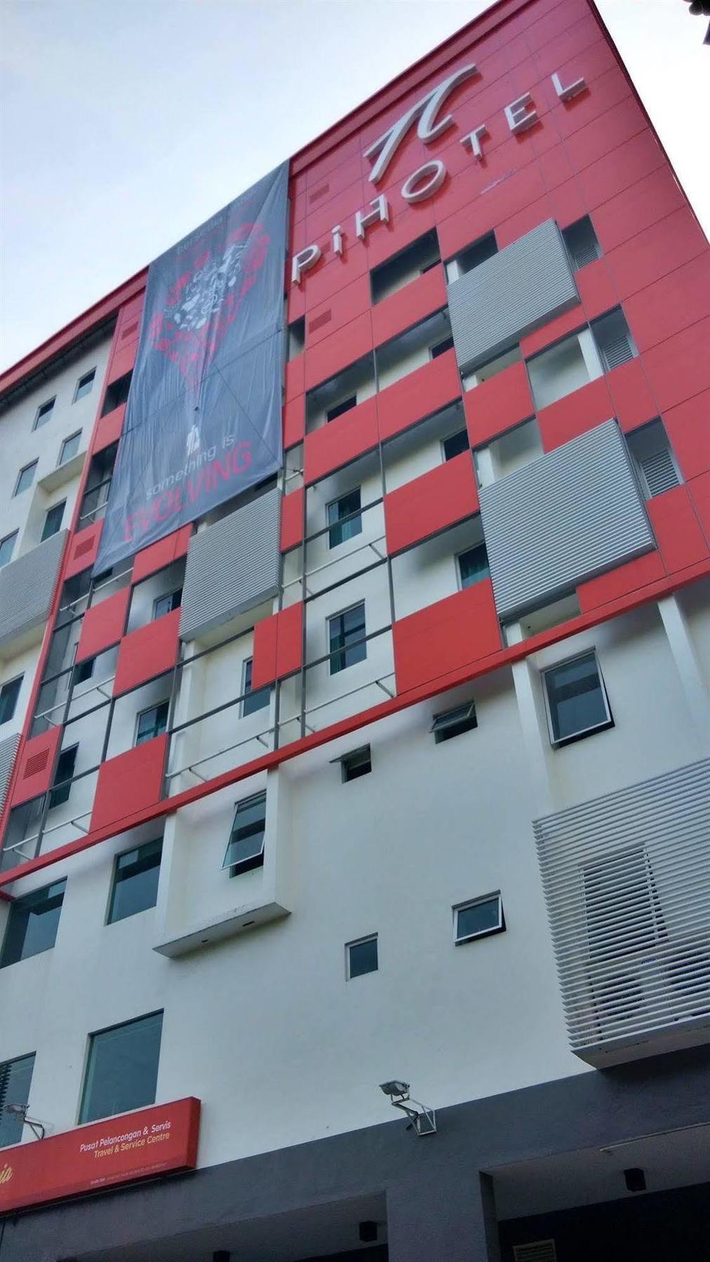 Hotel Pi Ipoh Esterno foto